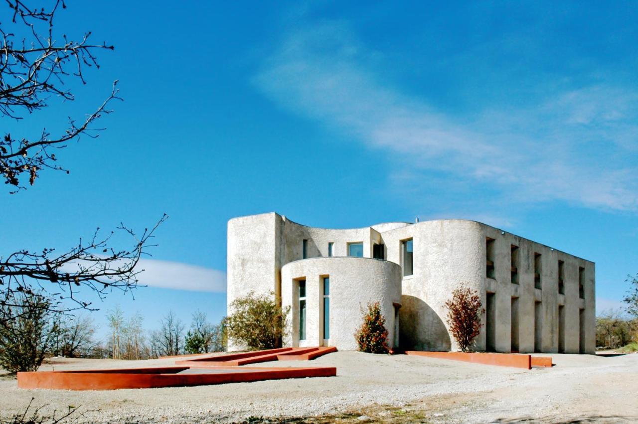 Maison De 6 Chambres Avec Piscine Privee Jardin Amenage Et Wifi A Mane 마네 외부 사진